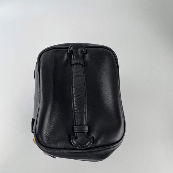 Chanel vanity in good condition - Picture 4 of 5